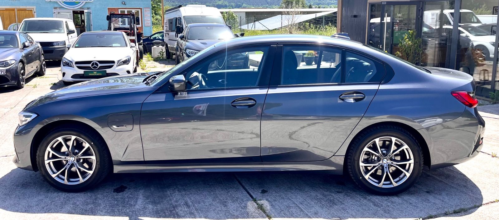 BMW 320e Hybrid Navi LED DAB AHK 3 Zonen Klima foto 8