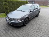 Toyota Avensis Kombi Style 1.8 VVTI - Toyota Avensis aus 2002: Kombi
