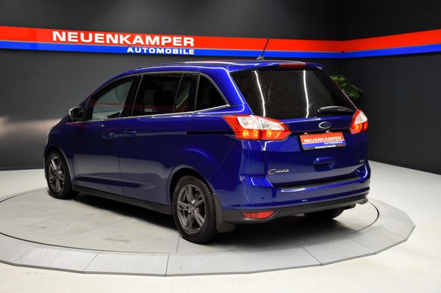 Ford C-Max Titanium -defekte Kopfdichtung-Motor läuft