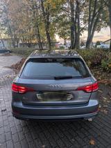Audi A4 35 TFSI S tronic Avant - - Audi A4 in Herne
