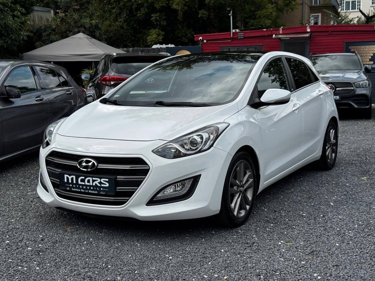 Hyundai i30 blue Passion*Automatik*Pano