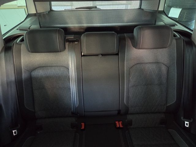 Passat Variant Business 1.5 TSI MATRIX NAV APP e