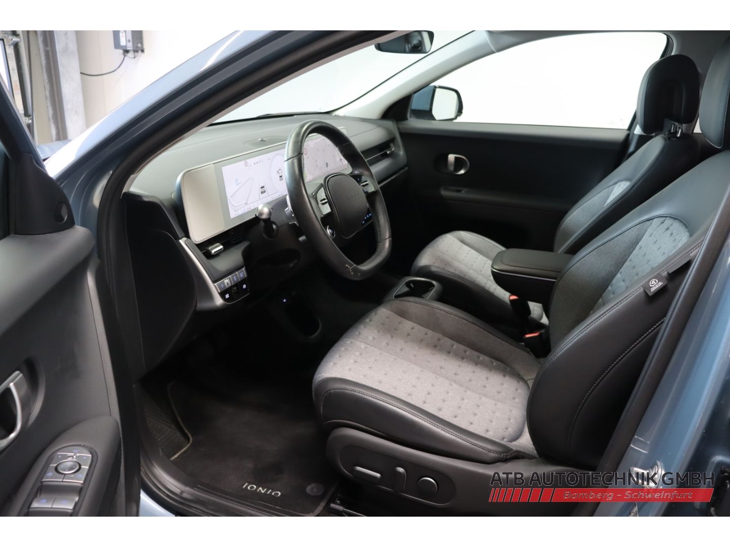 Fahrzeugabbildung Hyundai IONIQ 5 77,4 kWh TECHNIQ 98,8% SOH Navi LED ACC