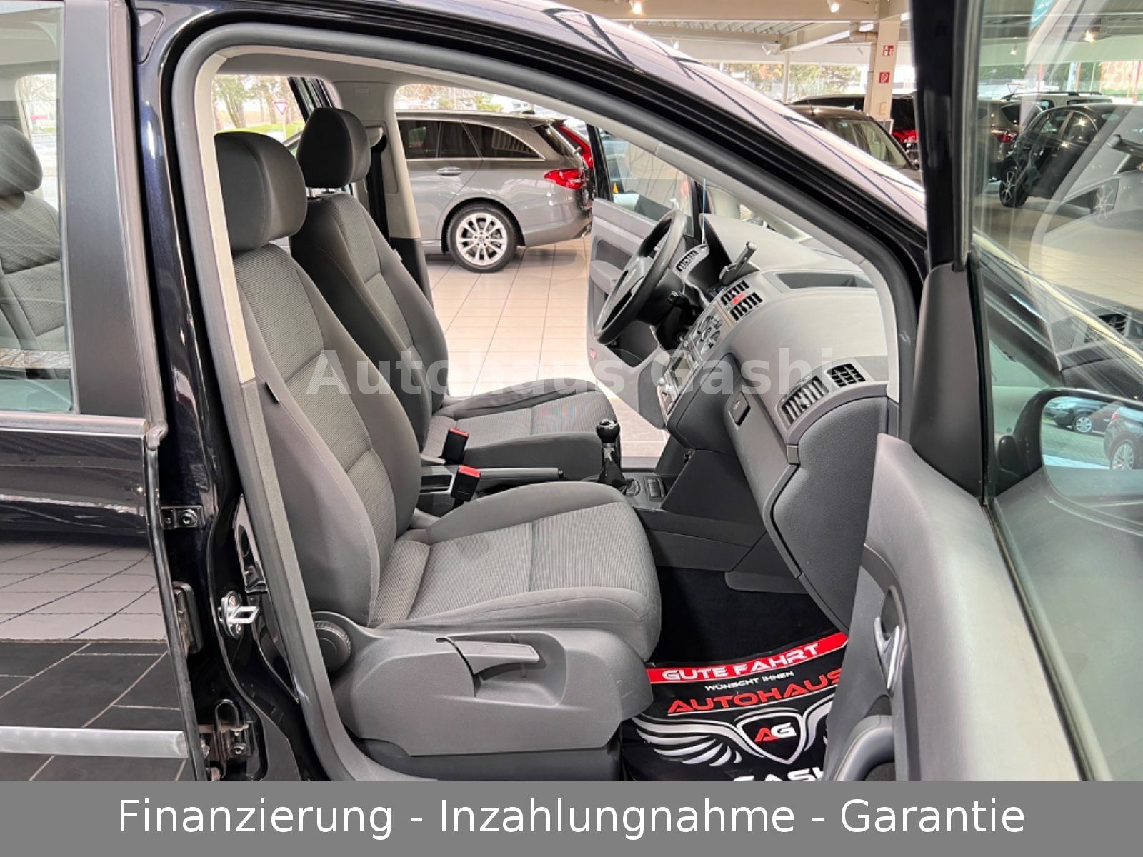 Fahrzeugabbildung Volkswagen Touran 1.9TDI Conceptline*2.Hd*Klima*Navi*Tempo*