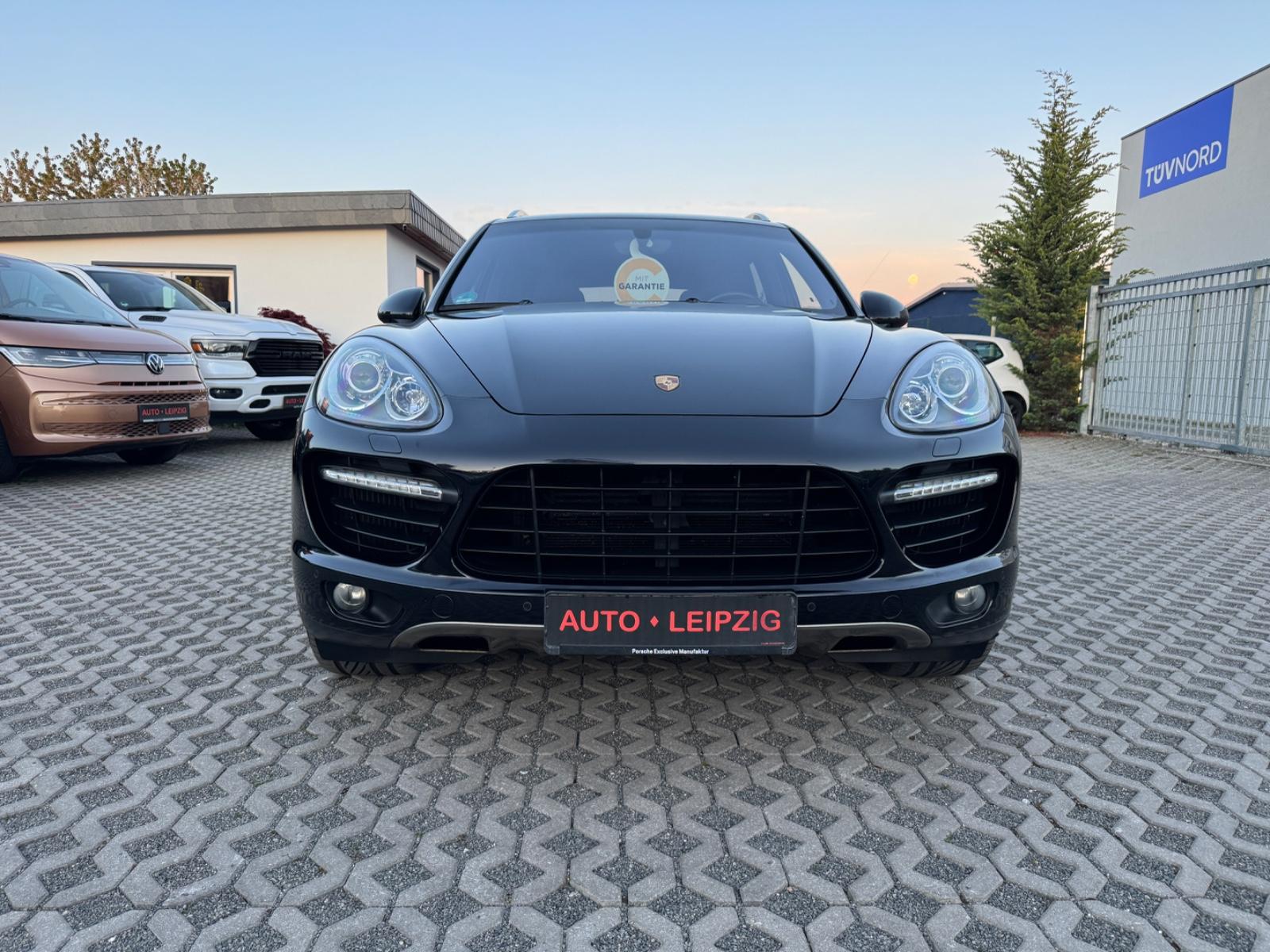 PORSCHE CAYENNE TURBO