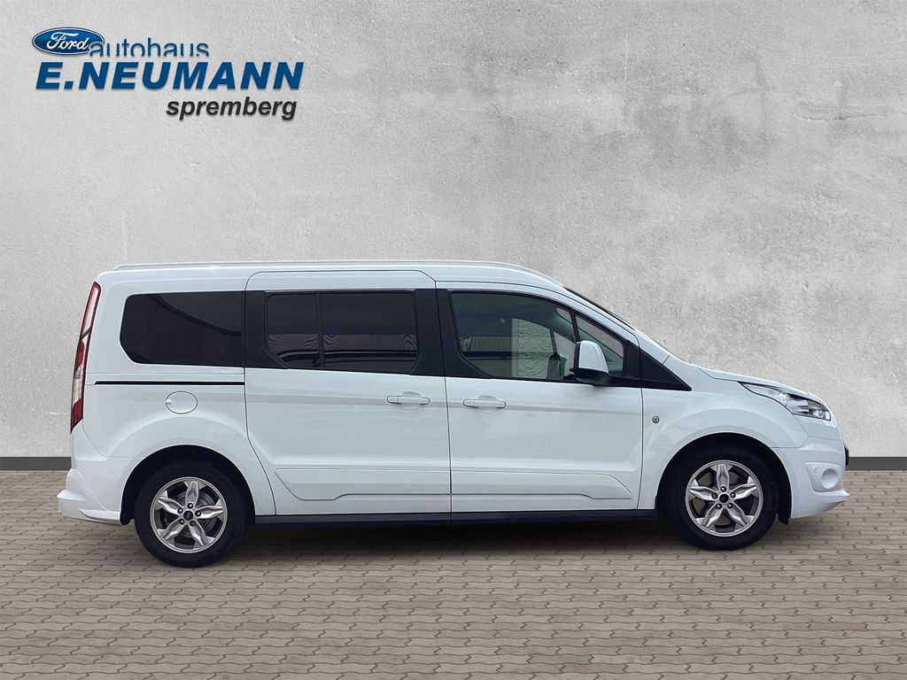 Image of Ford Grand Tourneo