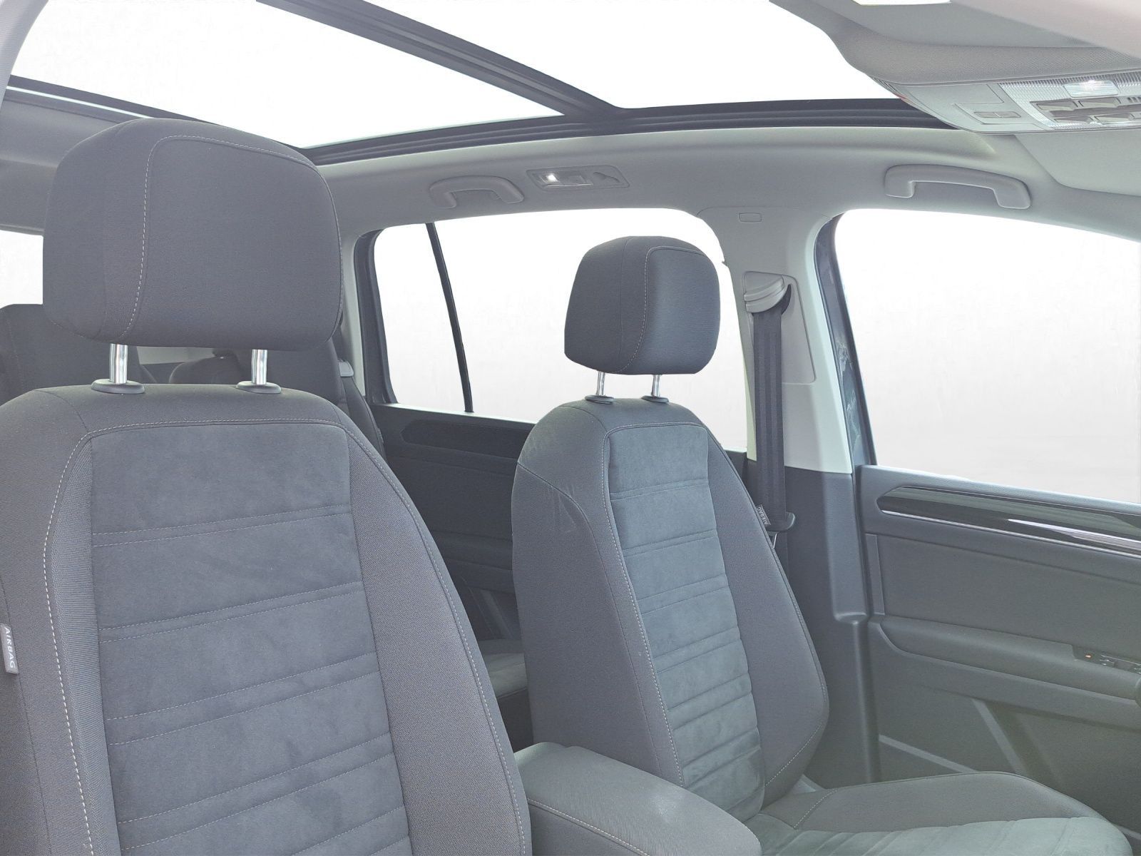 Volkswagen Touran - Bild 4
