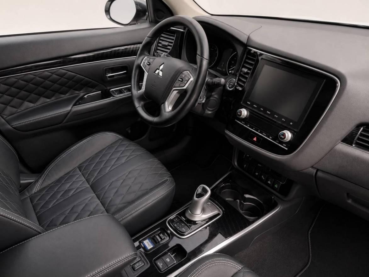 Mitsubishi Plug-In Hybrid Outlander 2.4'Plus'Spirit
