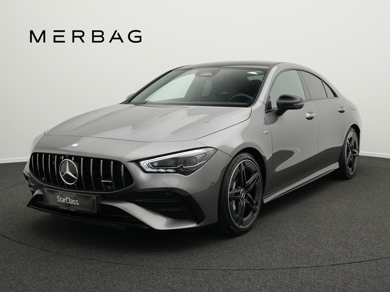 MERCEDES-BENZ CLA 35 AMG 4MATIC Cpe Multi+Pano+360°+Night+Memo