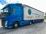 Volvo FH 500 mit Auflieger Schmitz - Auflieger