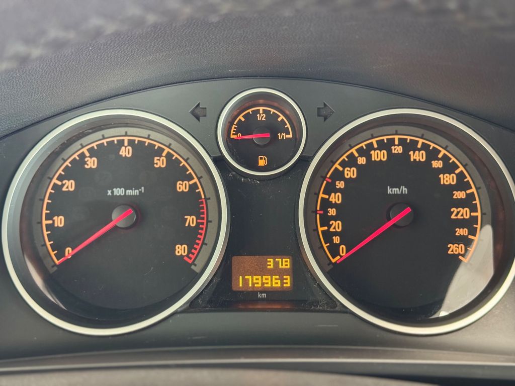 OPEL Zafira B Family / 7 Sitzer/ Klima OPEL Zafira B Family / 7 Sitzer/ Klima