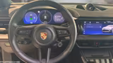 Porsche Macan Electric 4 - Porsche Macan mit Anhängerkupplung