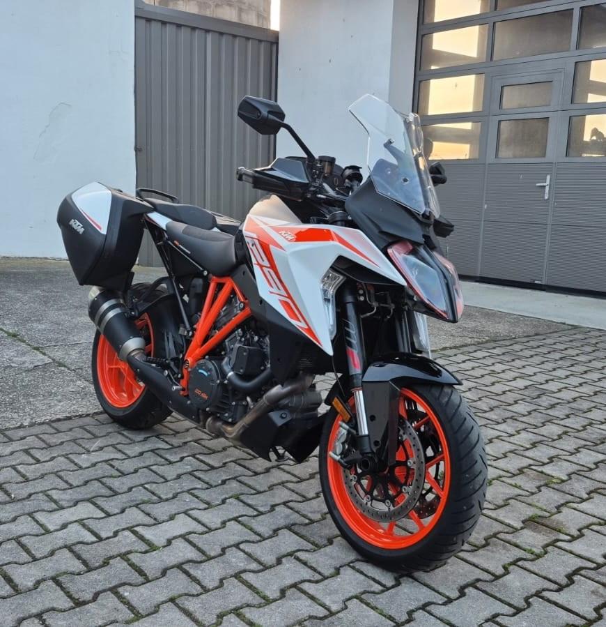 KTM 1290 Super Duke GT, Koffer, QS+, Service neu