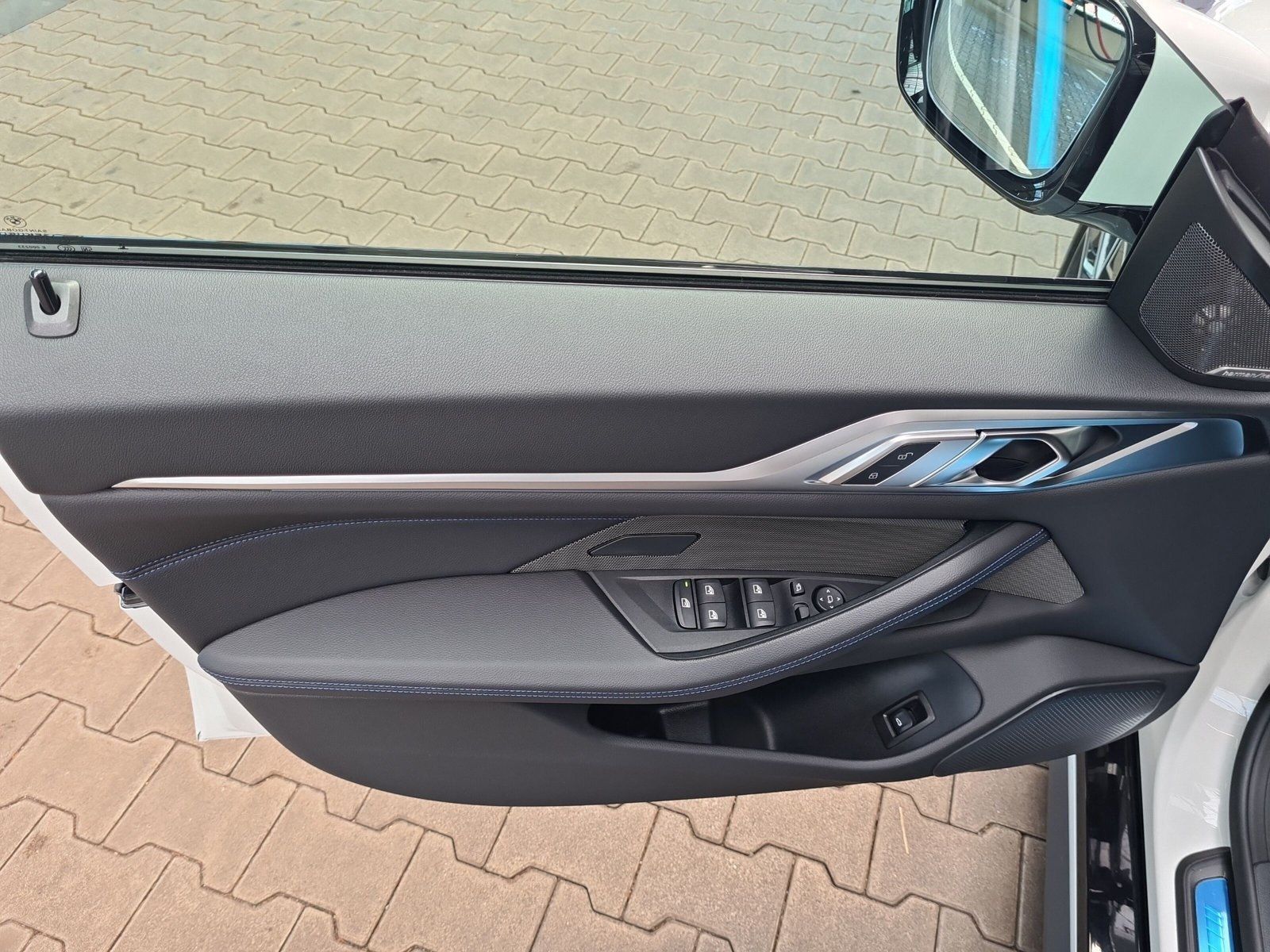 BMW i4 - Bild 17