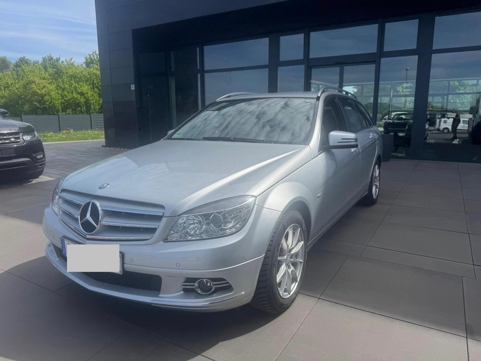 Mercedes-Benz C180 T-Modell Kompressor BlueEfficiency *SHZ*MFL