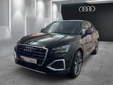 Audi Q2 40TFSI qua MATRIX LED AHK RFK PANO STANDHEIZ