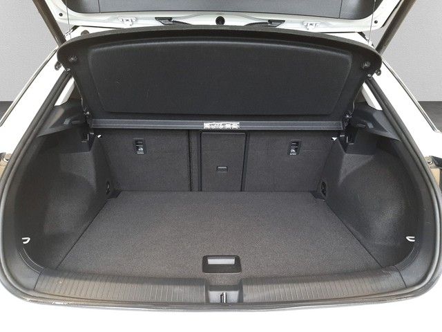 Fahrzeugabbildung Volkswagen T-Roc Style 1.5TSI Navi LED Kamera eleHeck 17"