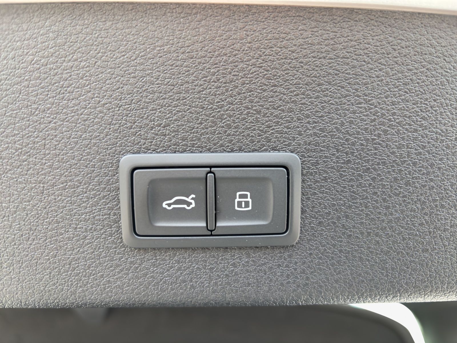Audi Q8 e-tron - Bild 13