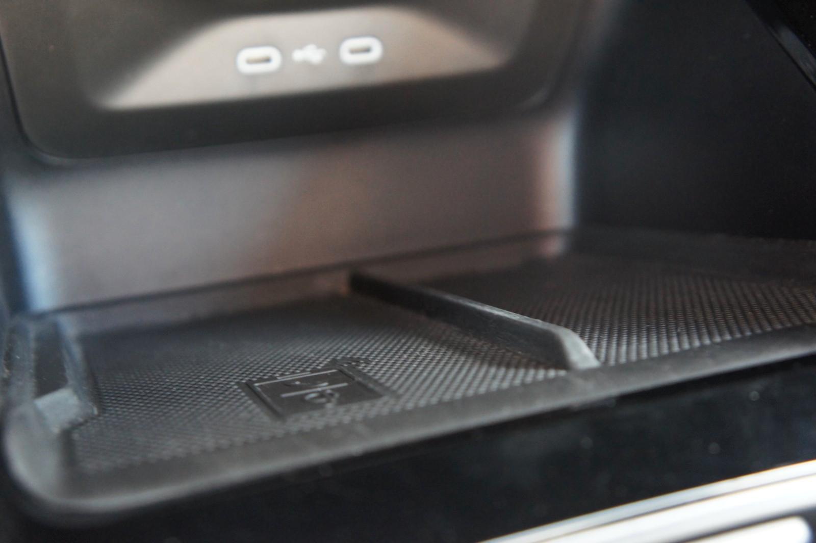 Skoda Enyaq 80 Suite*9 PAKETE*DRIVE+*AHK*PANO*W-PUMPE