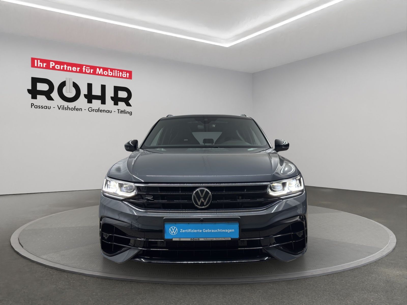 Volkswagen Tiguan R 2 .0 TSI 235KW 7-Gang DSG 4M foto 2