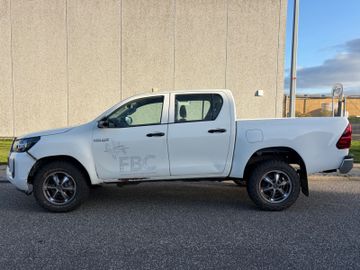 Toyota Hilux - 5