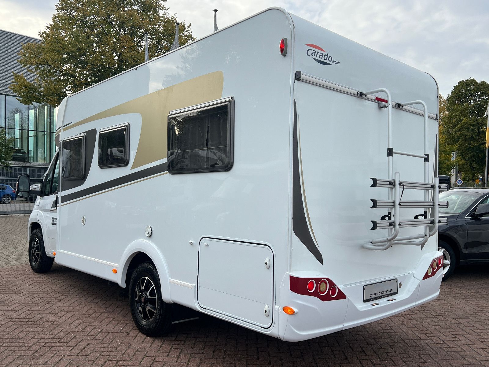 Fahrzeugabbildung Carado T 348 FIAT DUCATO 150 PS *1.HAND*DACHKLIMA*