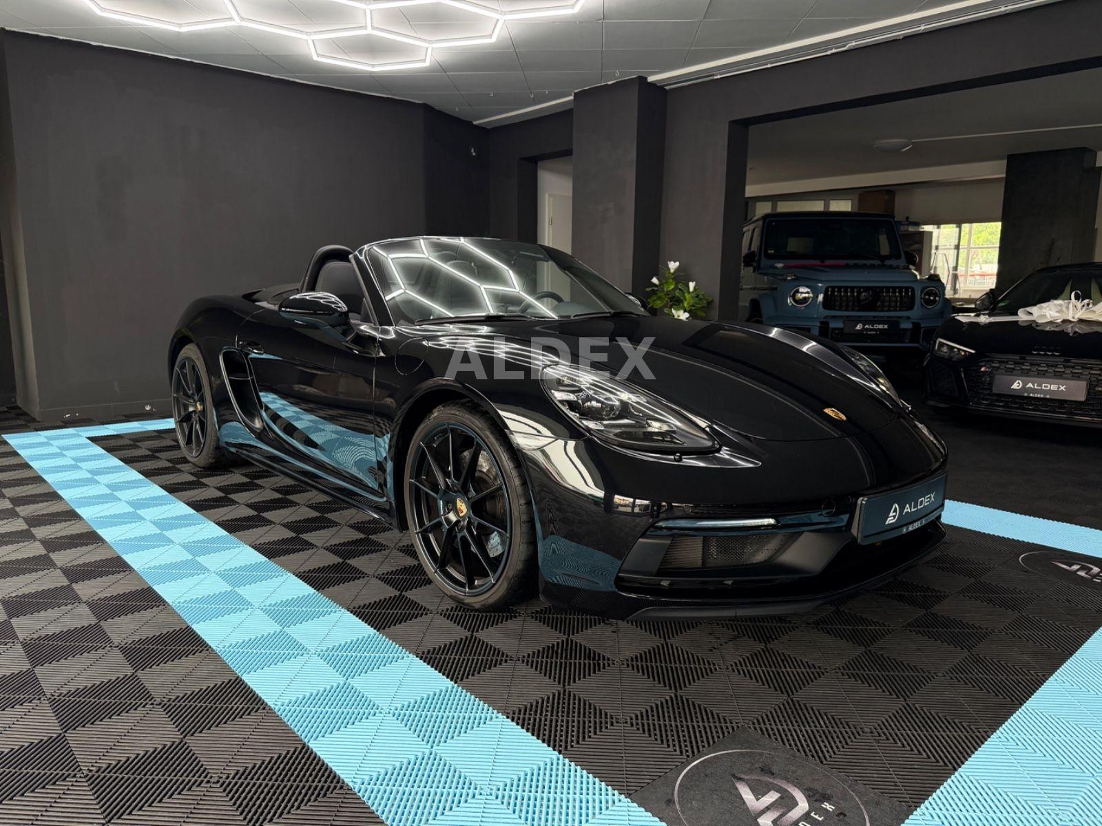 Porsche Boxster GTS°SPORT DESIGN + CHRONO + ABGAS°PDLS+