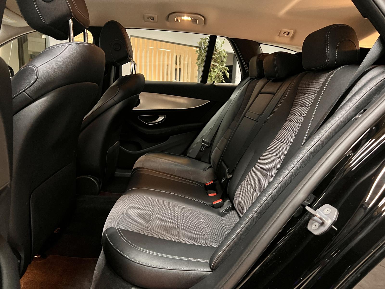 Mercedes-Benz E 200 EXCLUSIVE*9G*AMBIENTE*NAVI*R-KAMERA*77TKM*