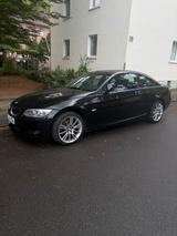 BMW 320d e92 m paket - BMW 320: 320d E92