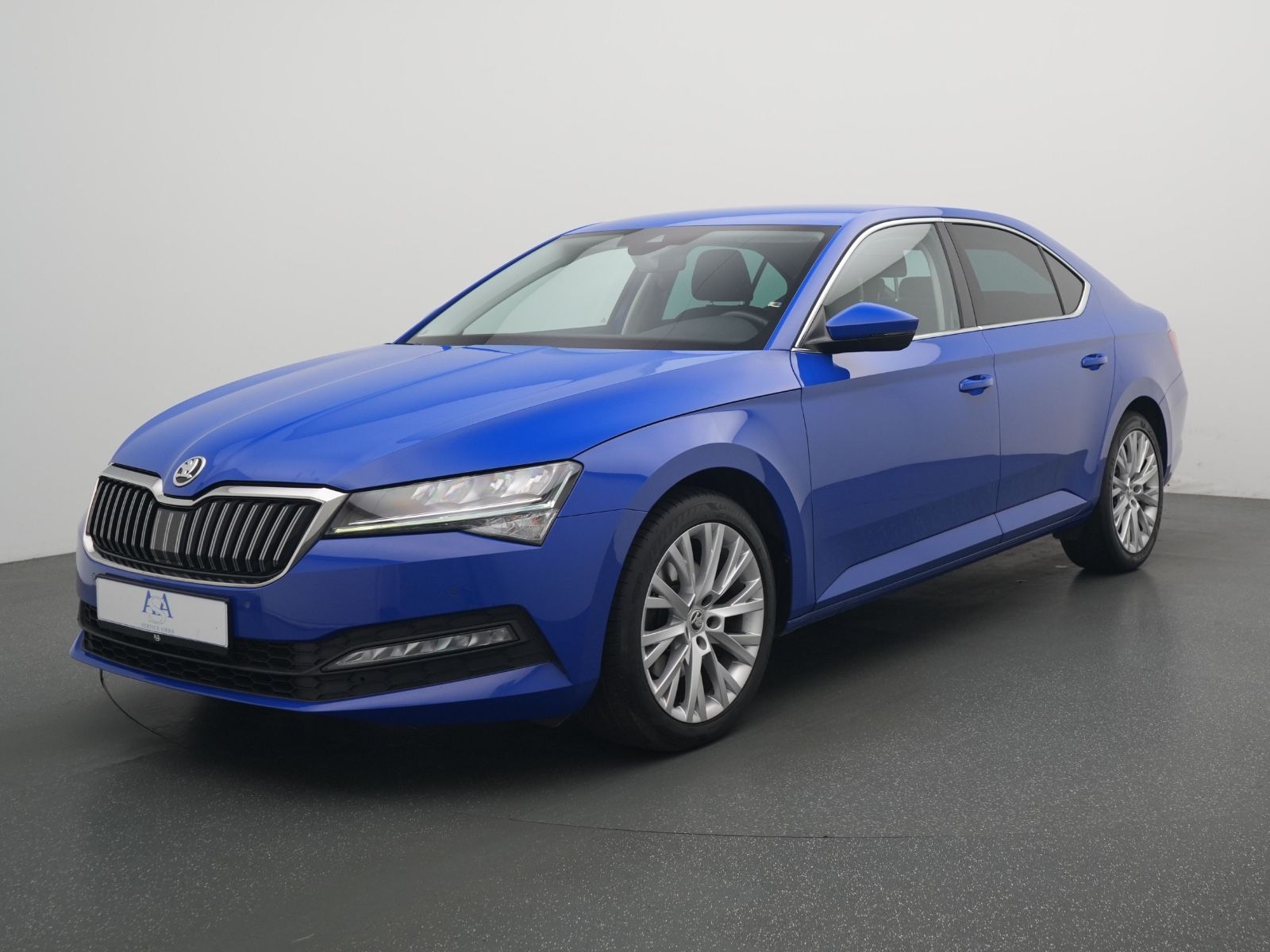 Skoda Superb - 1