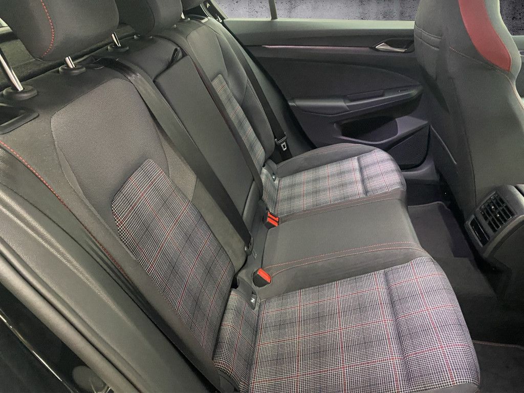 Volkswagen Golf - Bild 10