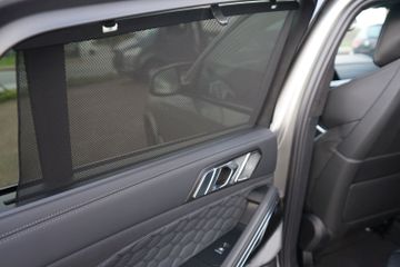 Fahrzeugabbildung BMW X6 M Competition B&W*Pano Sky*Carbon Paket*