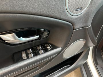 Land Rover Range Rover Evoque SE *Dynamic*BiXenon*AHK*
