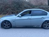 BMW 3er. Top Zustand - BMW aus 2007: 3er