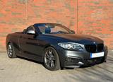 BMW M235i Cabrio Tempomat Leder Navi Scheckheft - BMW: Schwarz, Roadster