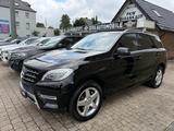 Mercedes-Benz ML 350 CDI BlueTec AMG Sportpaket - Mercedes-Benz ML 350: Cdi AMG