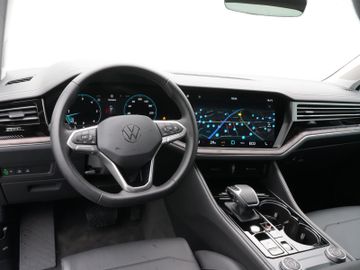 Volkswagen Touareg - 5
