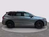 Volkswagen Tiguan Allspace R-Line 2.0TDI 7-DSG 4-Motion AHK - Volkswagen Tiguan Allspace: Limousine