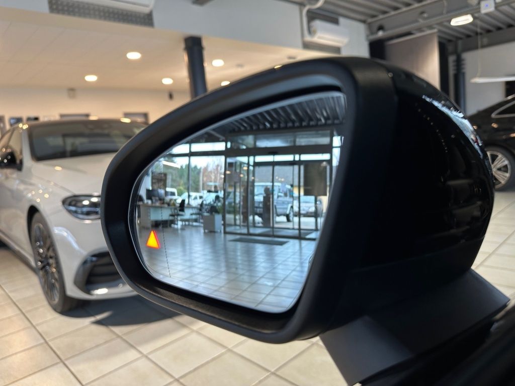 Fahrzeugabbildung Mercedes-Benz A 180 AMG Night ACC Multibeam SHZ Ambie. Sport