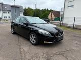 Volvo V40 Kinetic - gebrauchte Volvo V40 aus dem Jahr 2013