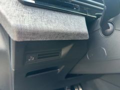 Foto Nummer 15: PEUGEOT 5008