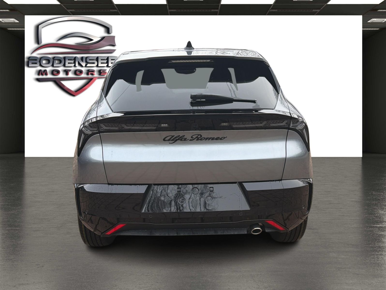 Fahrzeugabbildung Alfa Romeo Junior Ibrida 1.2 VGT 48V-Hybrid 107 kW Q4