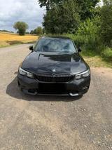 BMW 320i G20 Sport Line / Scheckheft / Wenig KM