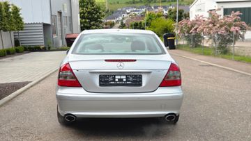 Mercedes E 280 - 7