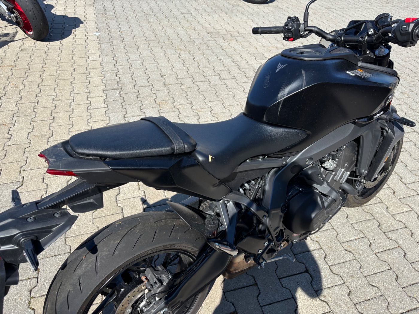 Fahrzeugabbildung Yamaha MT 09 YAMT