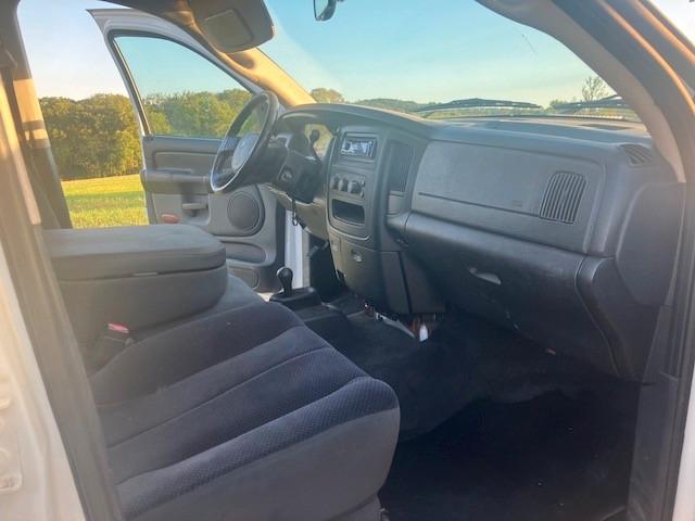 Dodge Ram 2004 — photo 16