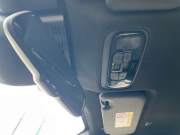 Toyota Yaris Cross 1.5 Hybrid Teamplayer *BLIS*PDC*SHZ*