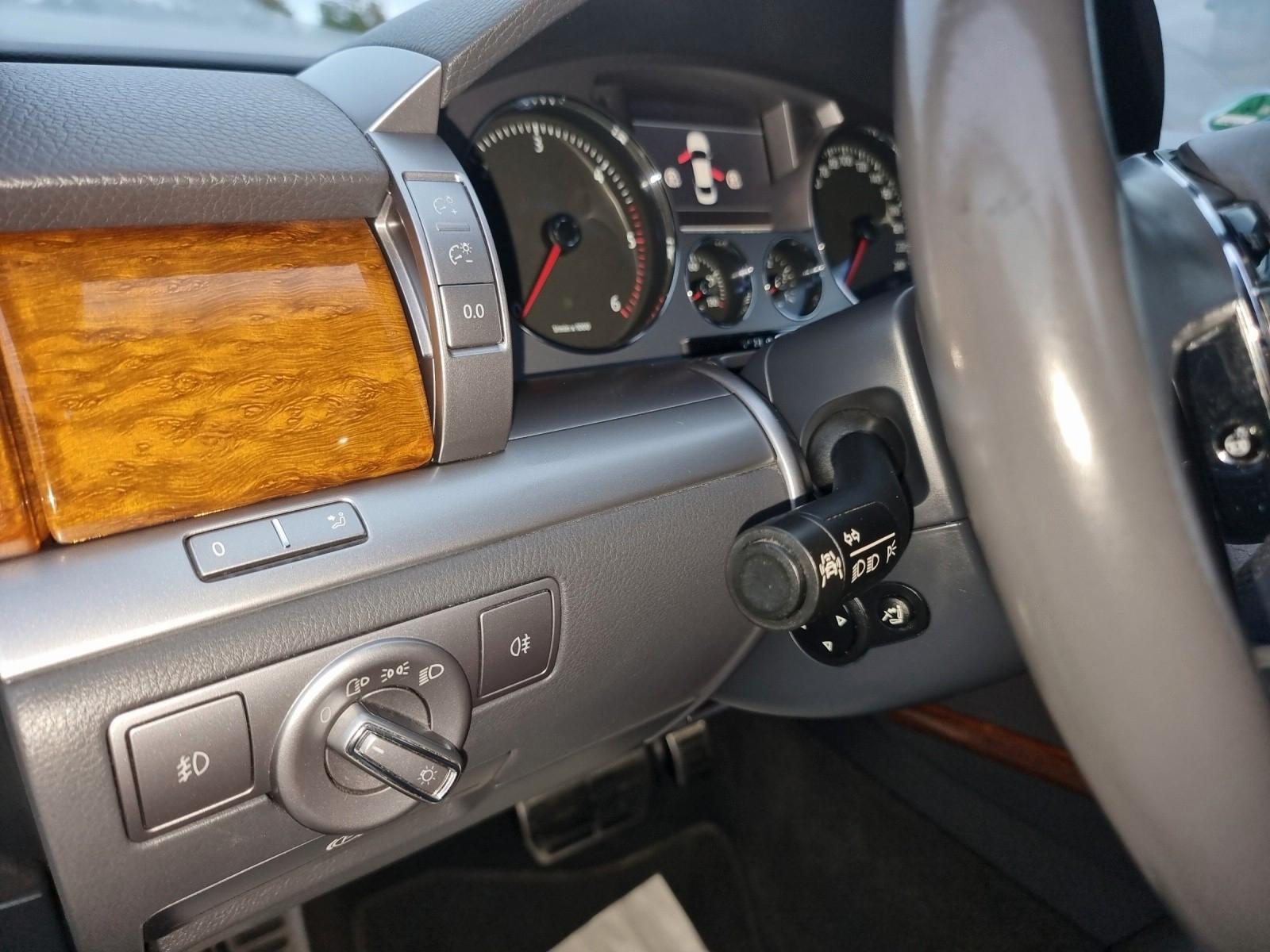 Volkswagen Phaeton 3.0 V6 TDI 4MOTION Tiptronic+AHK