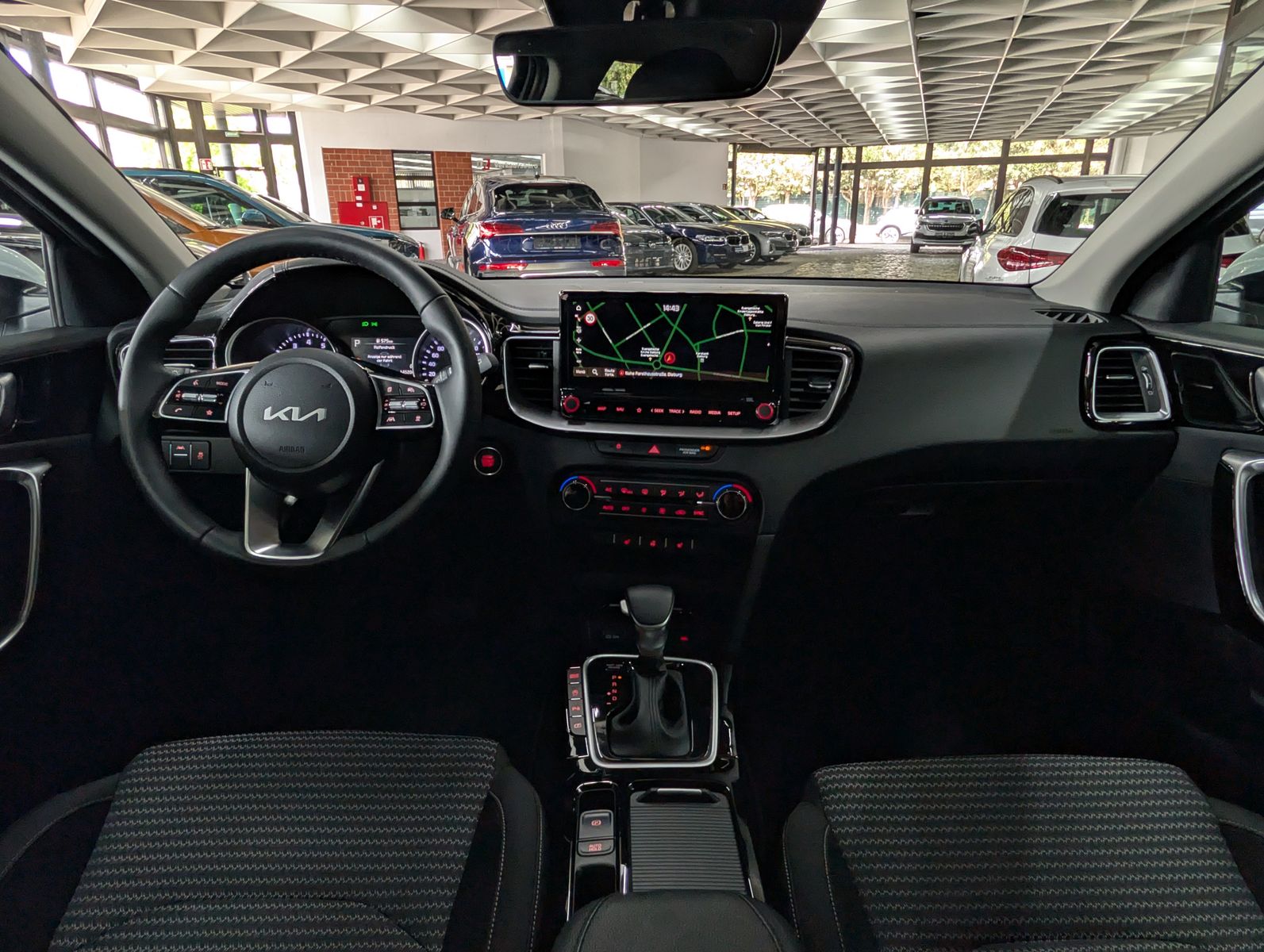 Fahrzeugabbildung Kia cee'd Sportswagon 1.5 Ultimate Style-Pak SCC JBL