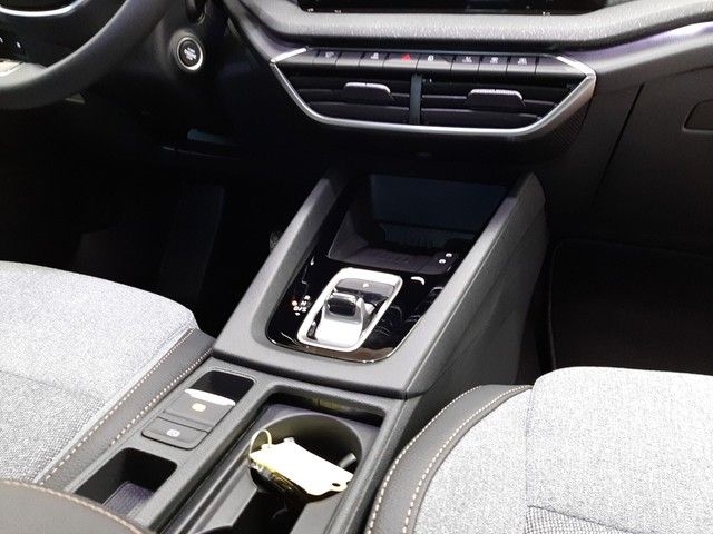 Fahrzeugabbildung Skoda Octavia Combi Selection 2.0TDI DSG PANO Leder